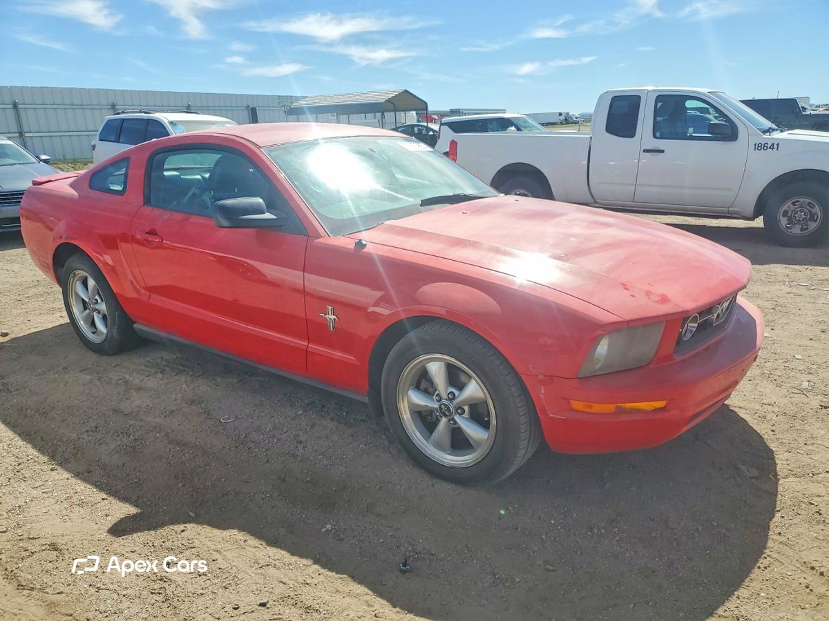 Ford Mustang 2007