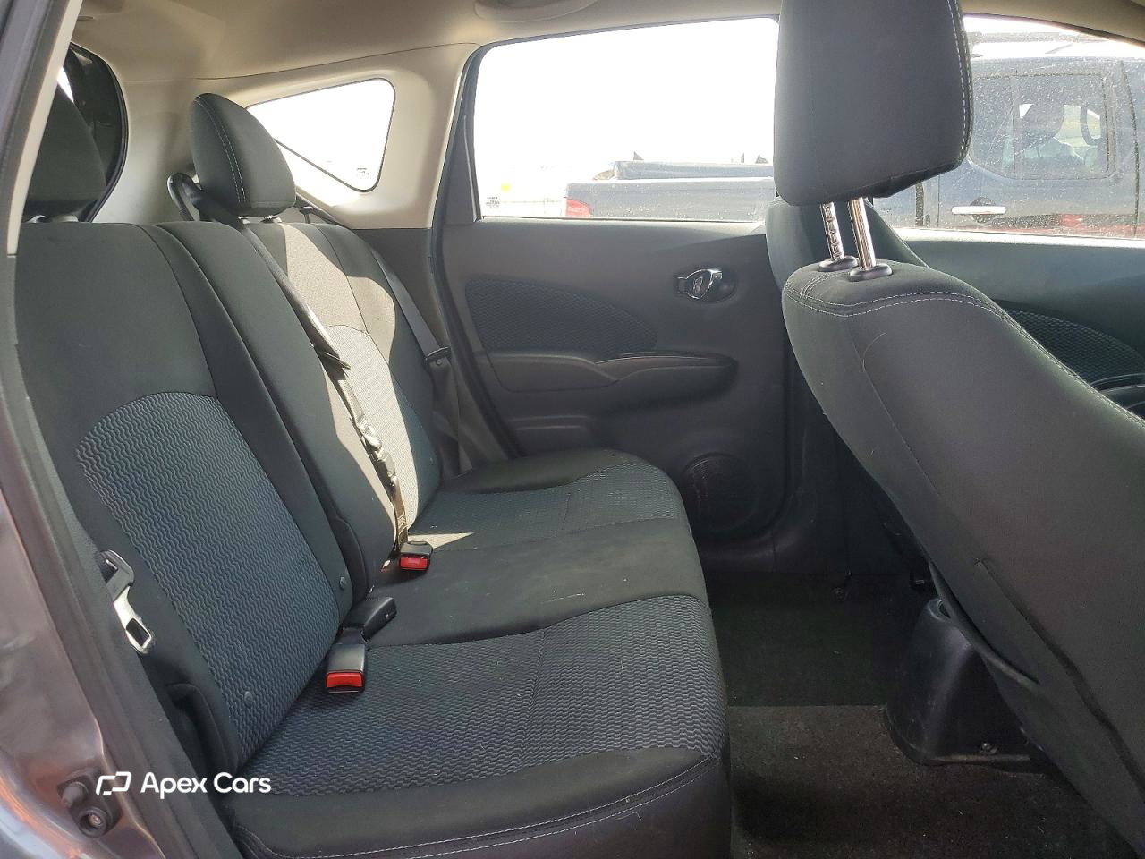 Nissan Versa 2016