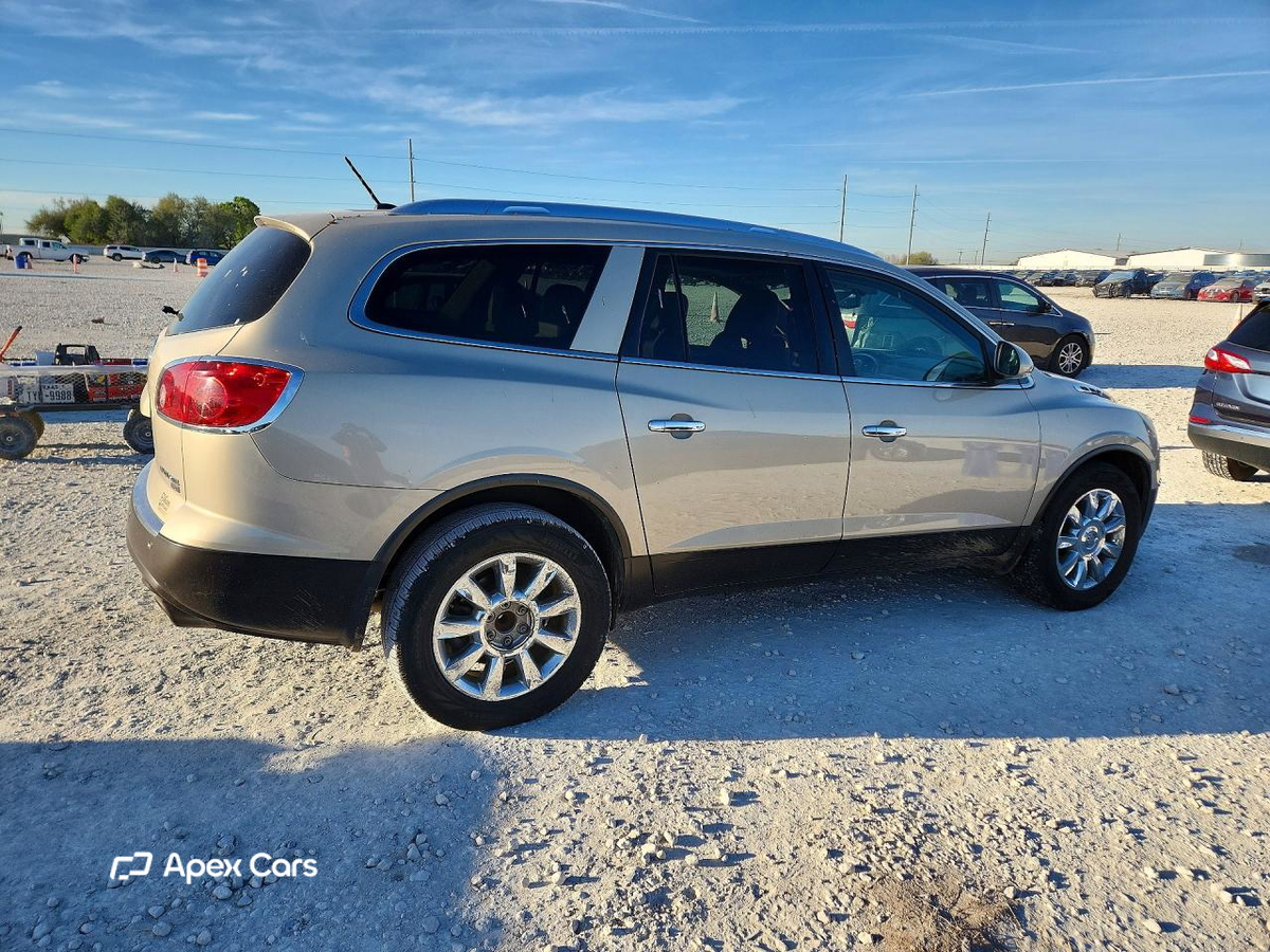 Buick Enclave 2011