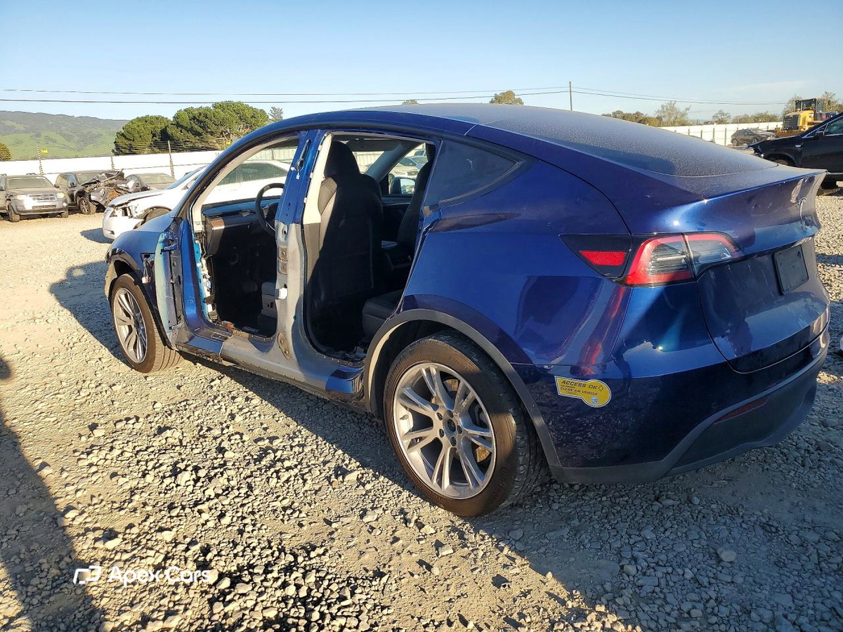 Tesla Model Y 2022