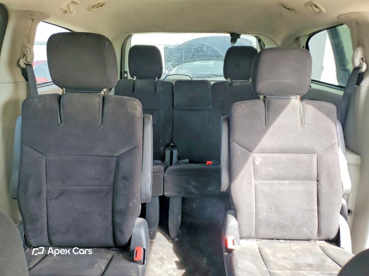 Dodge Caravan 2015