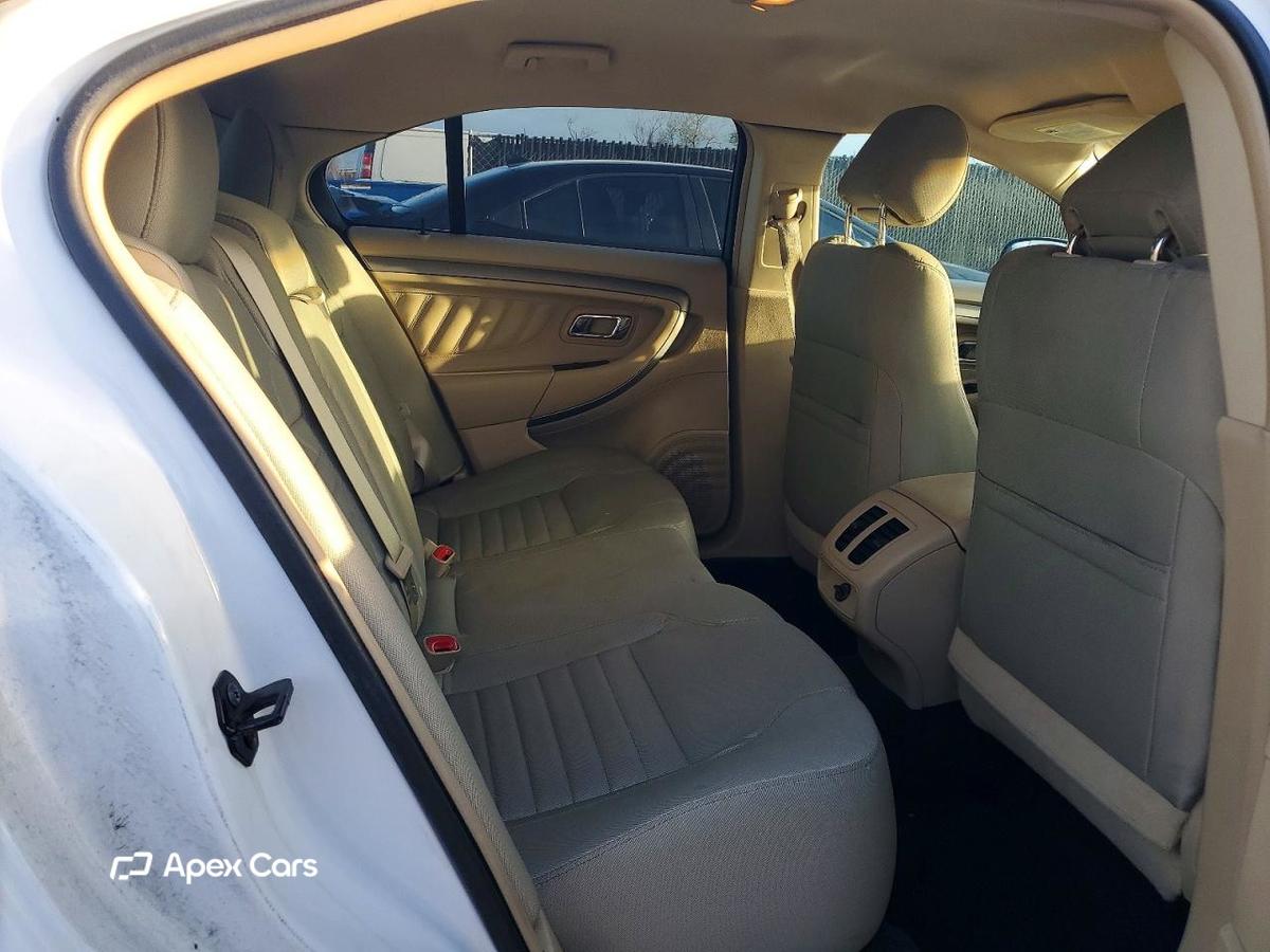 Ford Taurus 2014