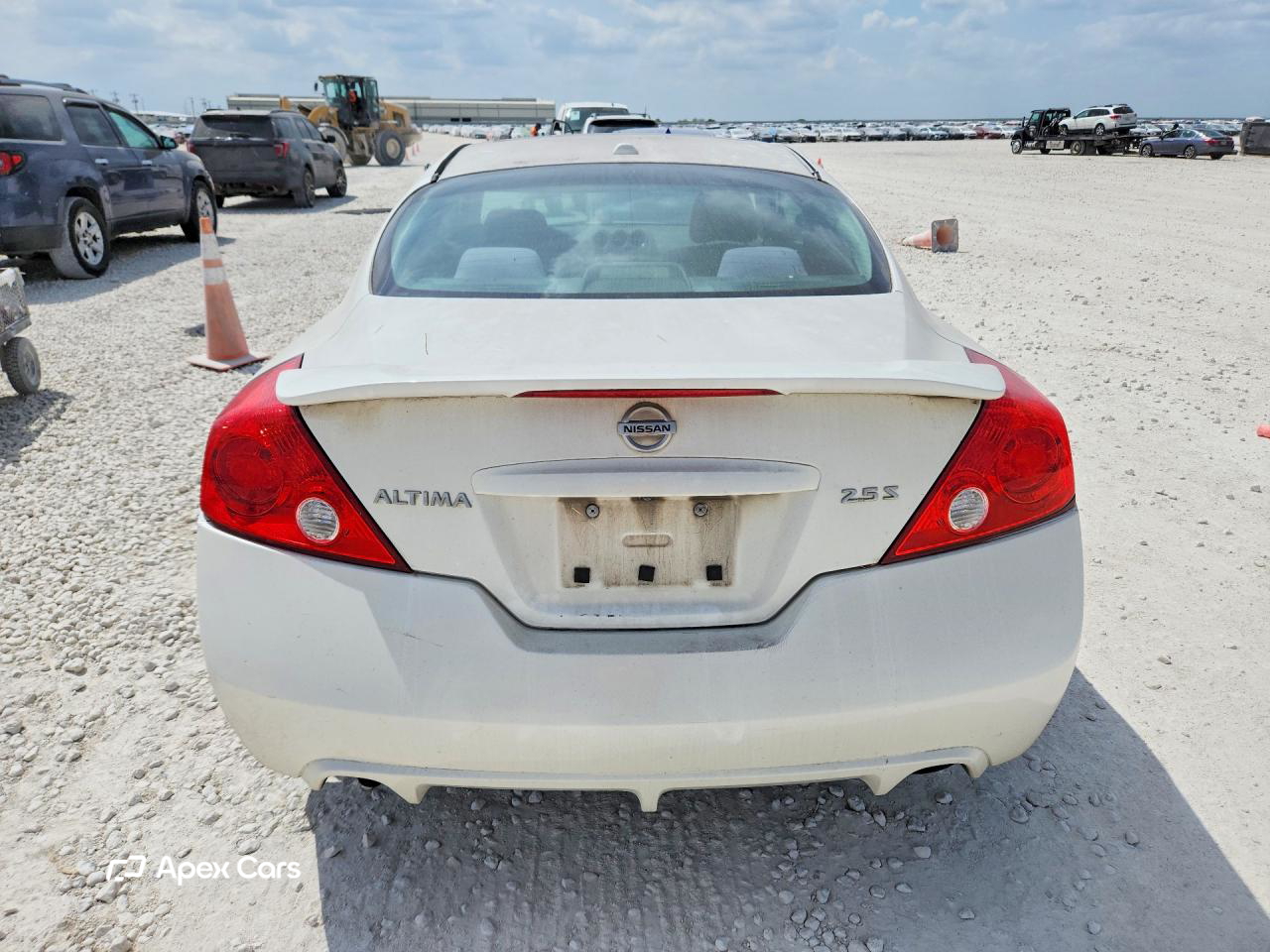 Nissan Altima 2010