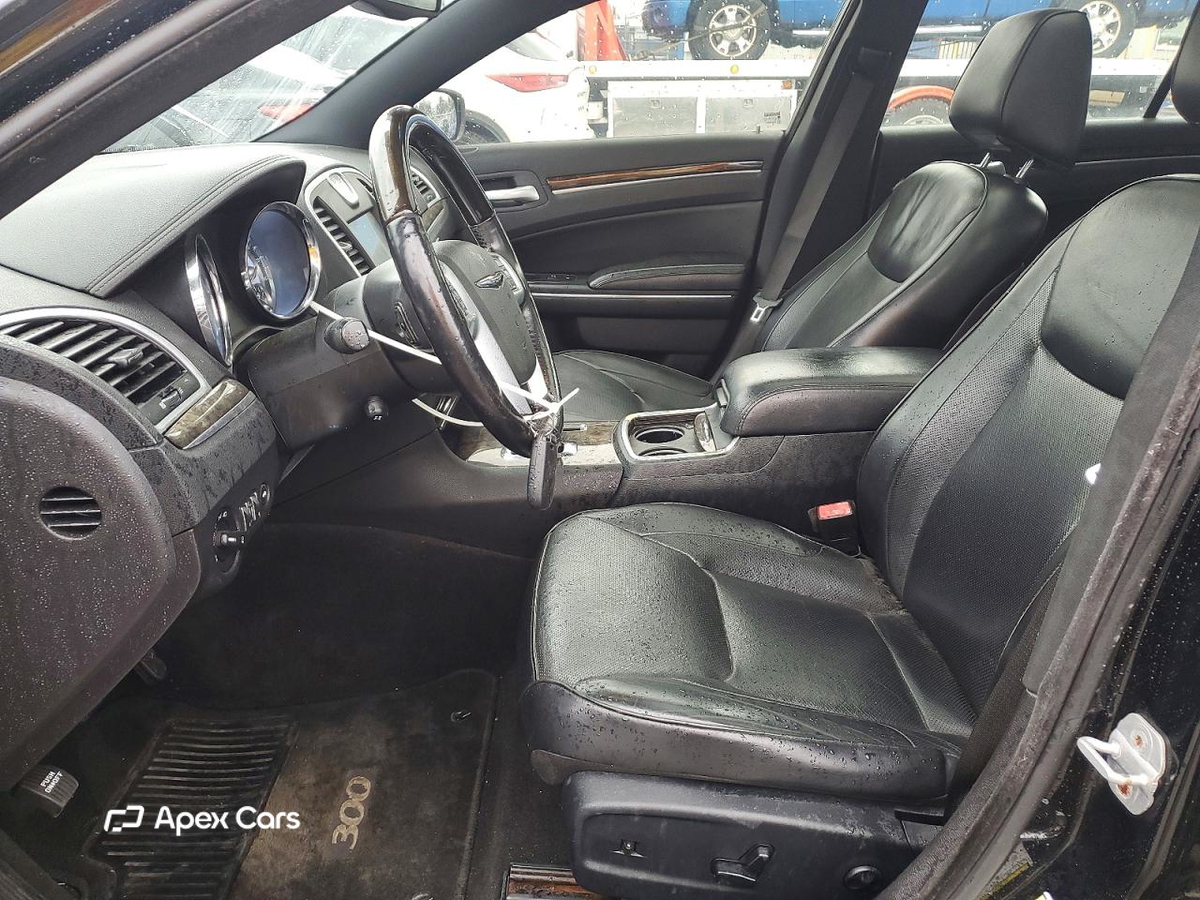 Chrysler 300 2012