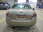 Nissan Altima 2010