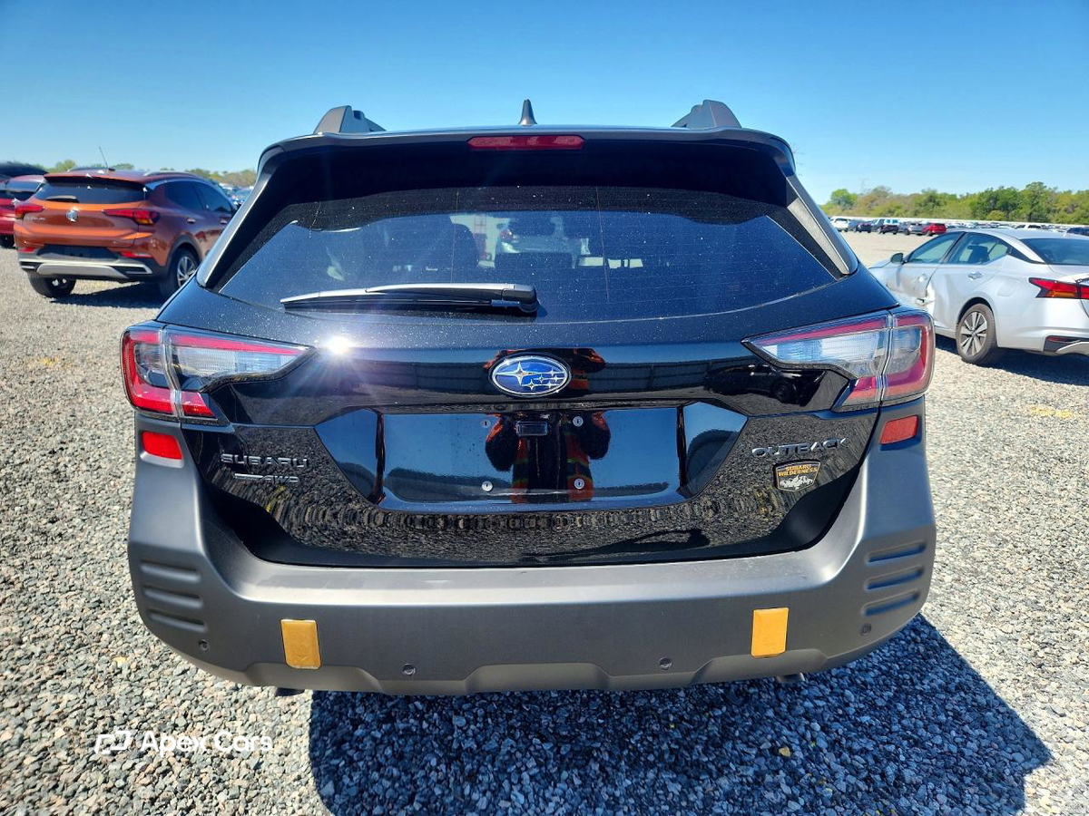 Subaru Outback 2025
