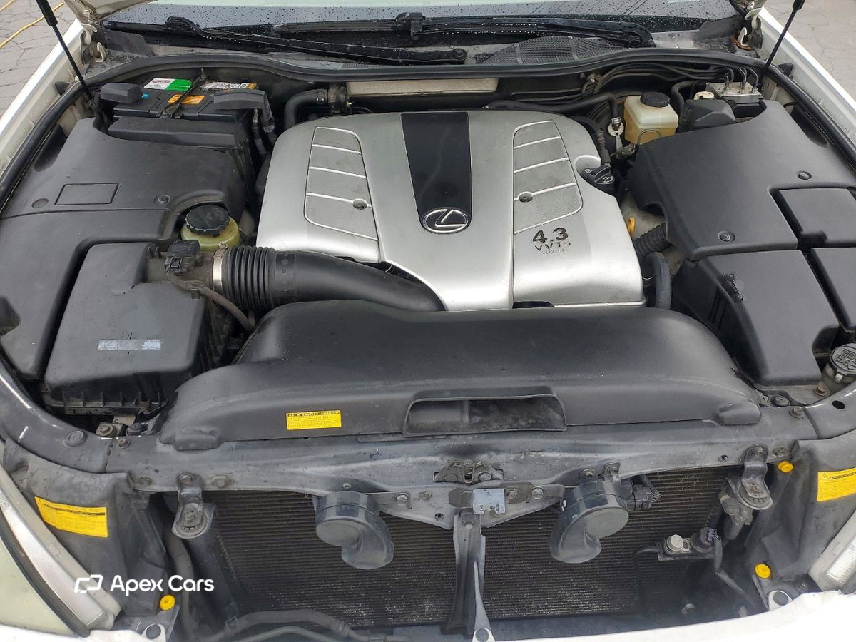 Lexus LS 2002
