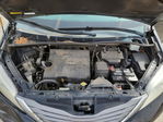 Toyota Sienna 2013