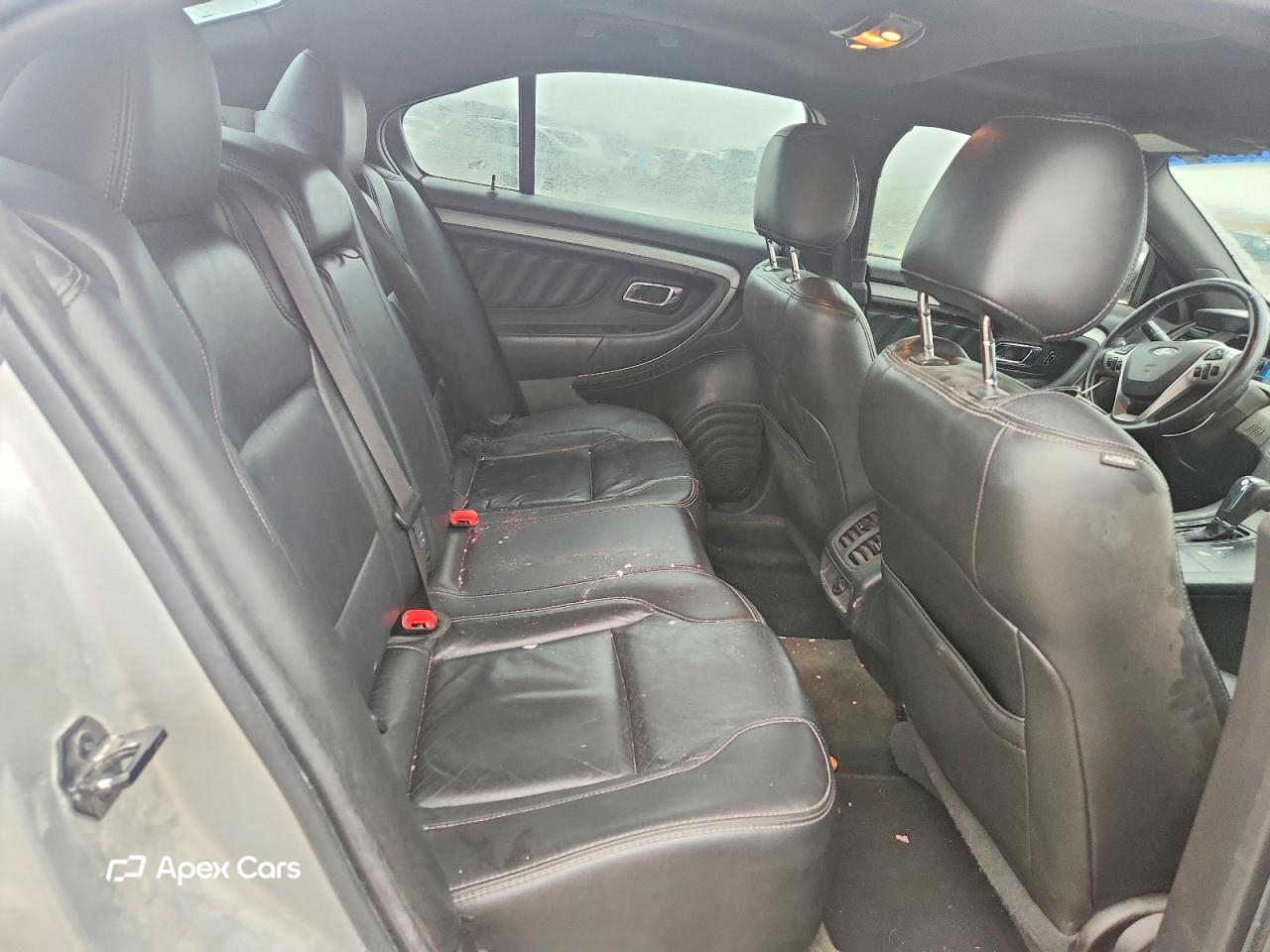 Ford Taurus 2015