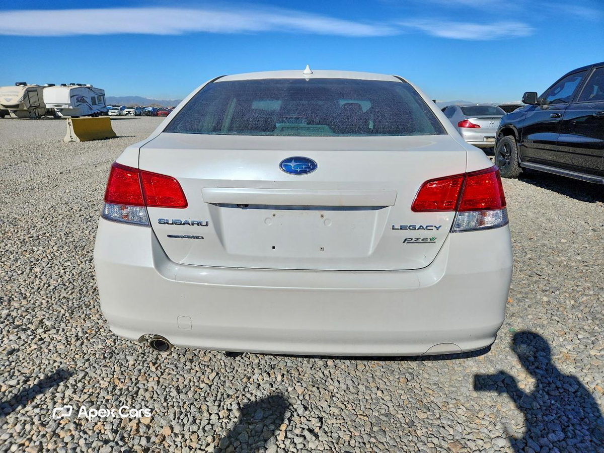 Subaru Legacy 2014