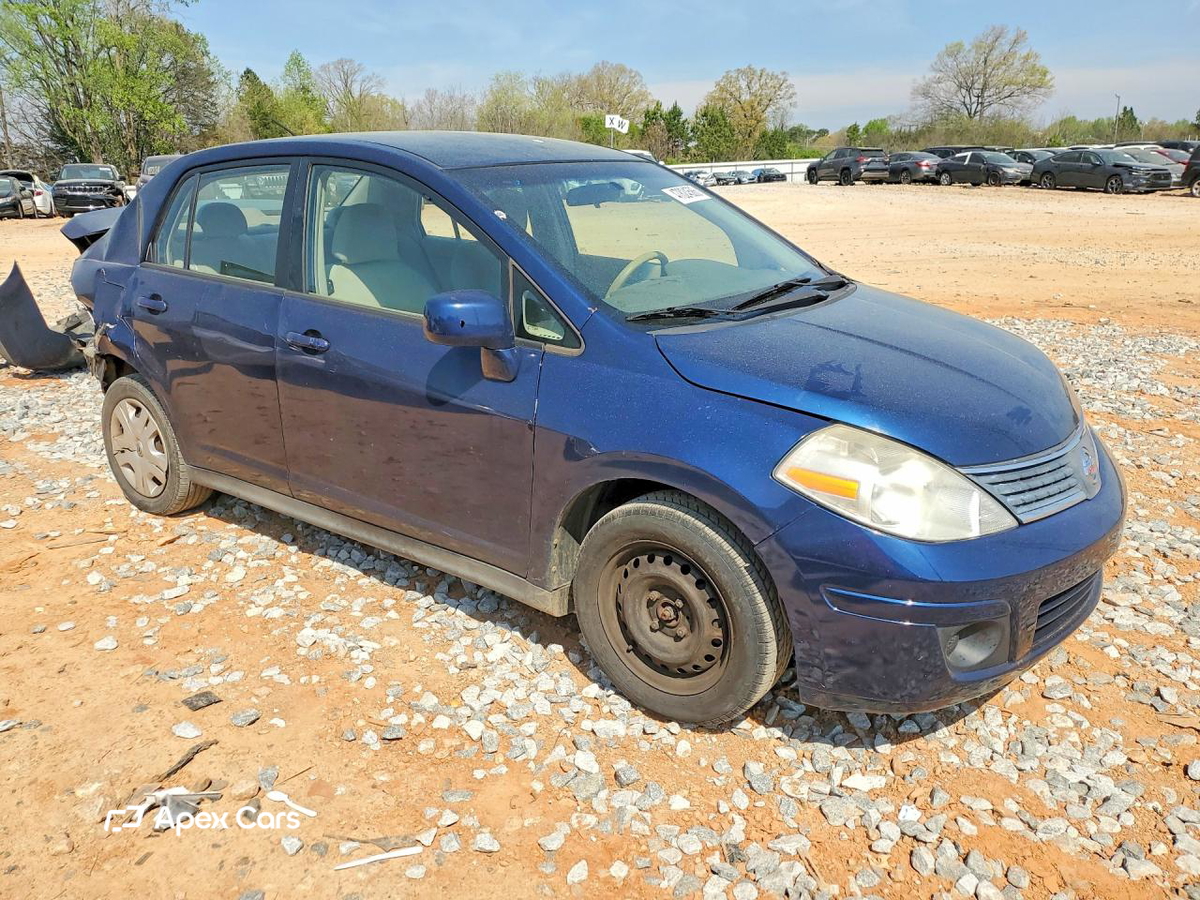 Nissan Versa 2010