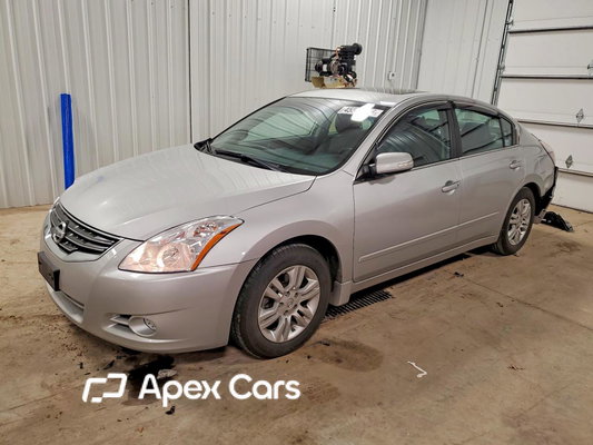 Nissan Altima 2011 - Image 1 of 14