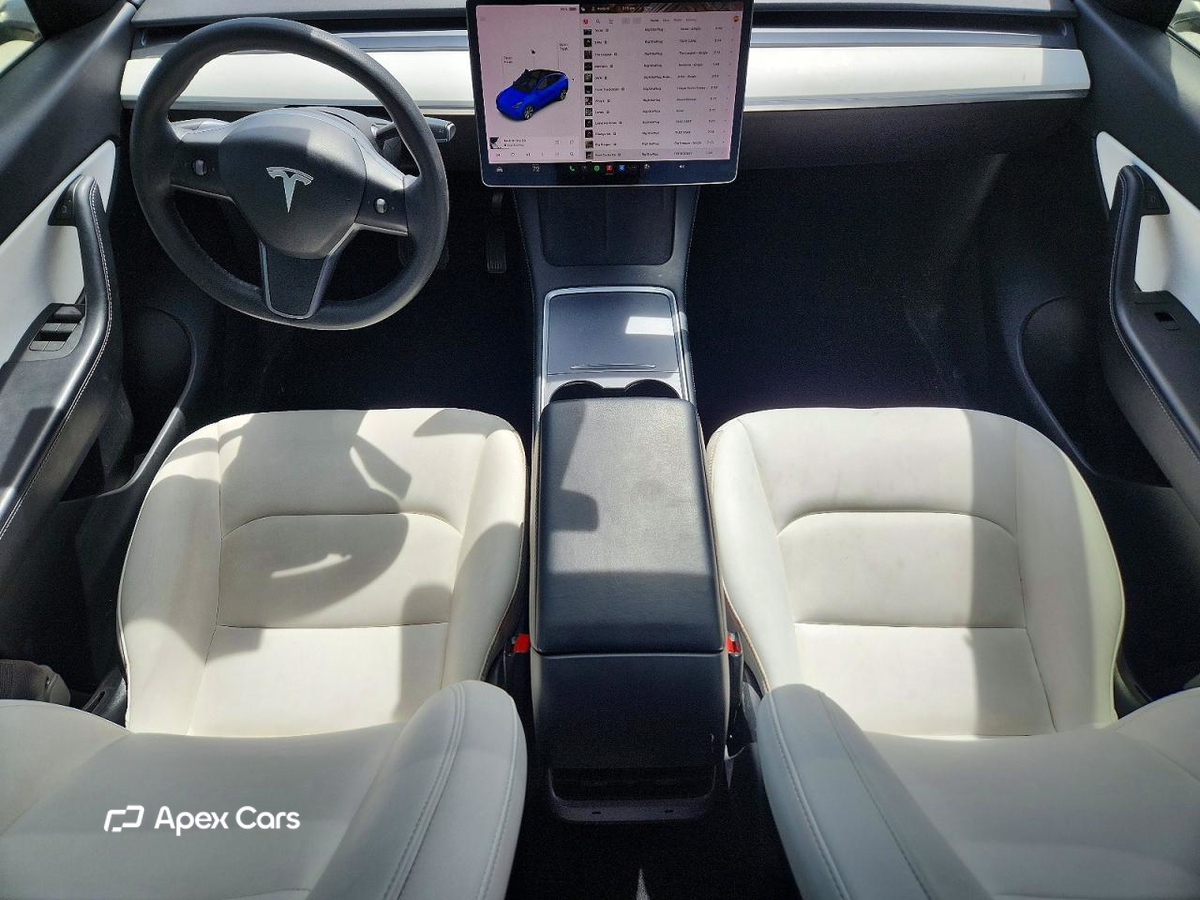 Tesla Model Y 2021