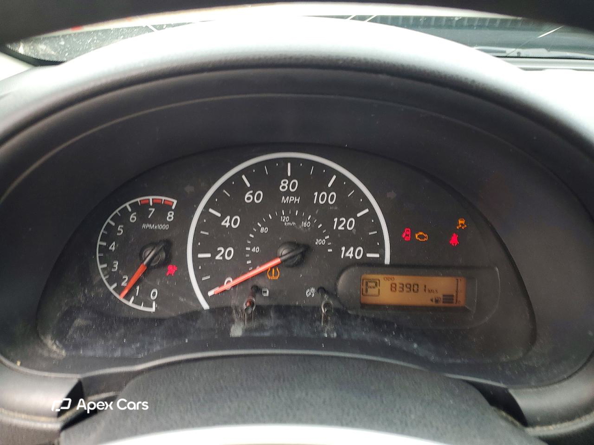 Nissan Versa 2016