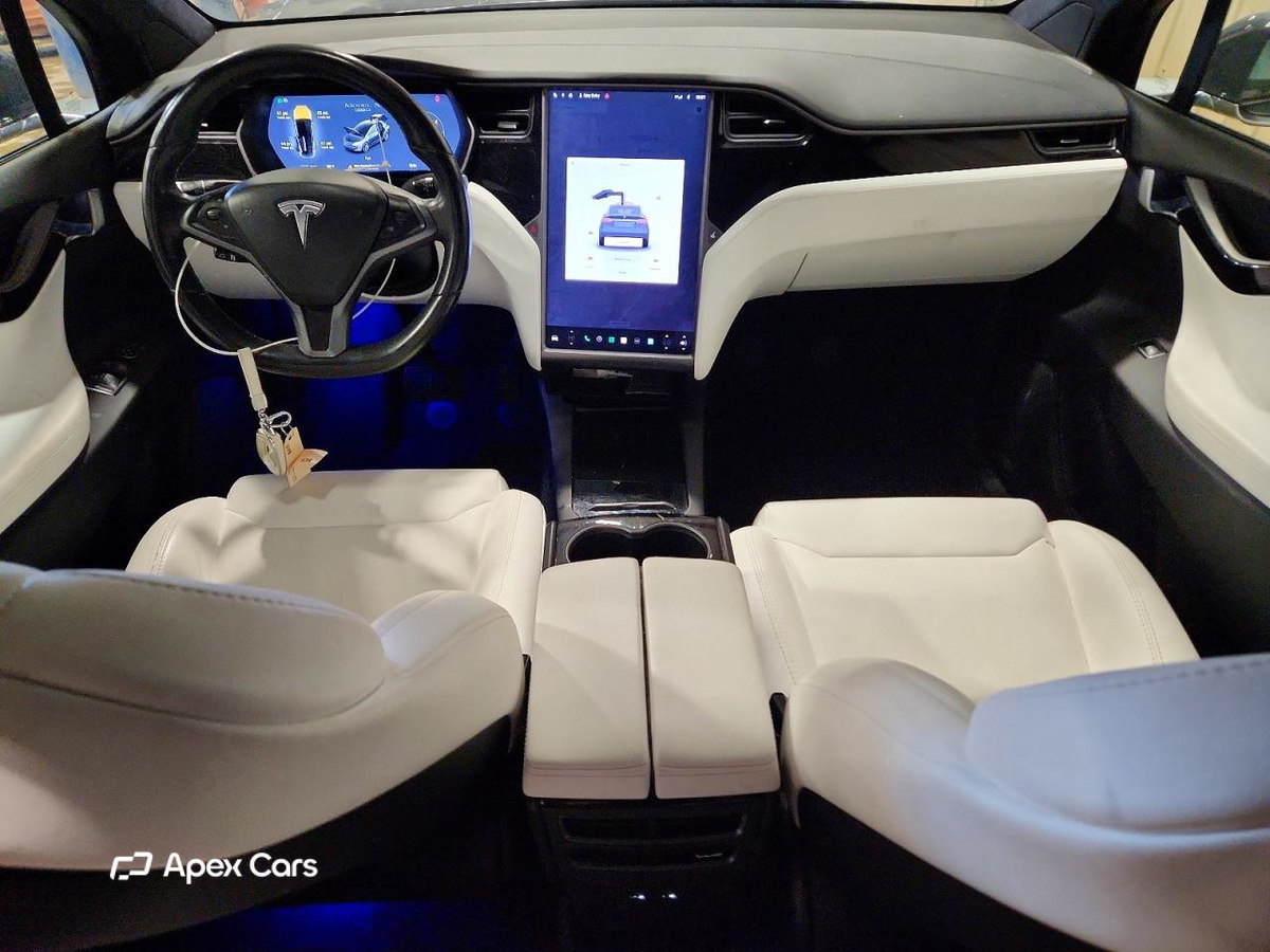 Tesla Model X 2018
