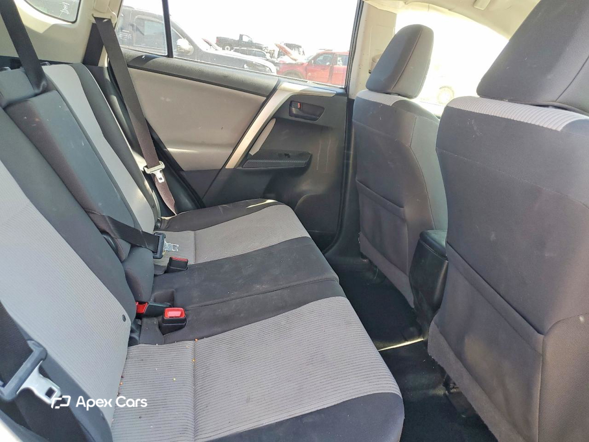 Toyota RAV 4 2015
