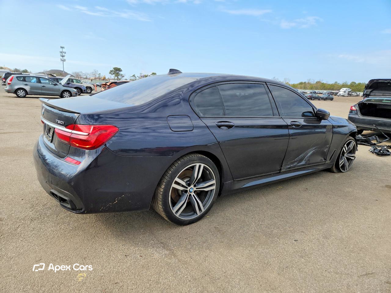 BMW Series 7 2016