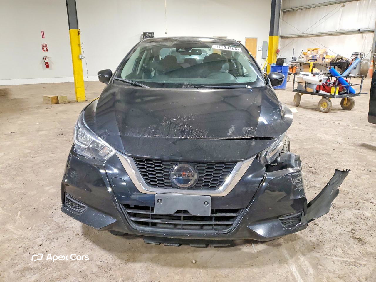 Nissan Versa 2021
