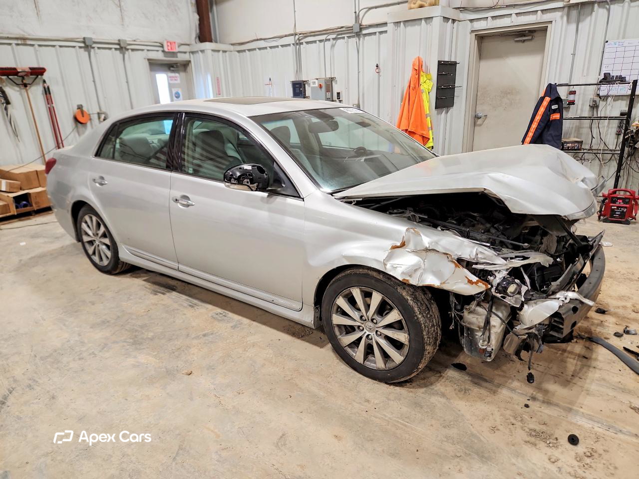 Toyota Avalon 2011