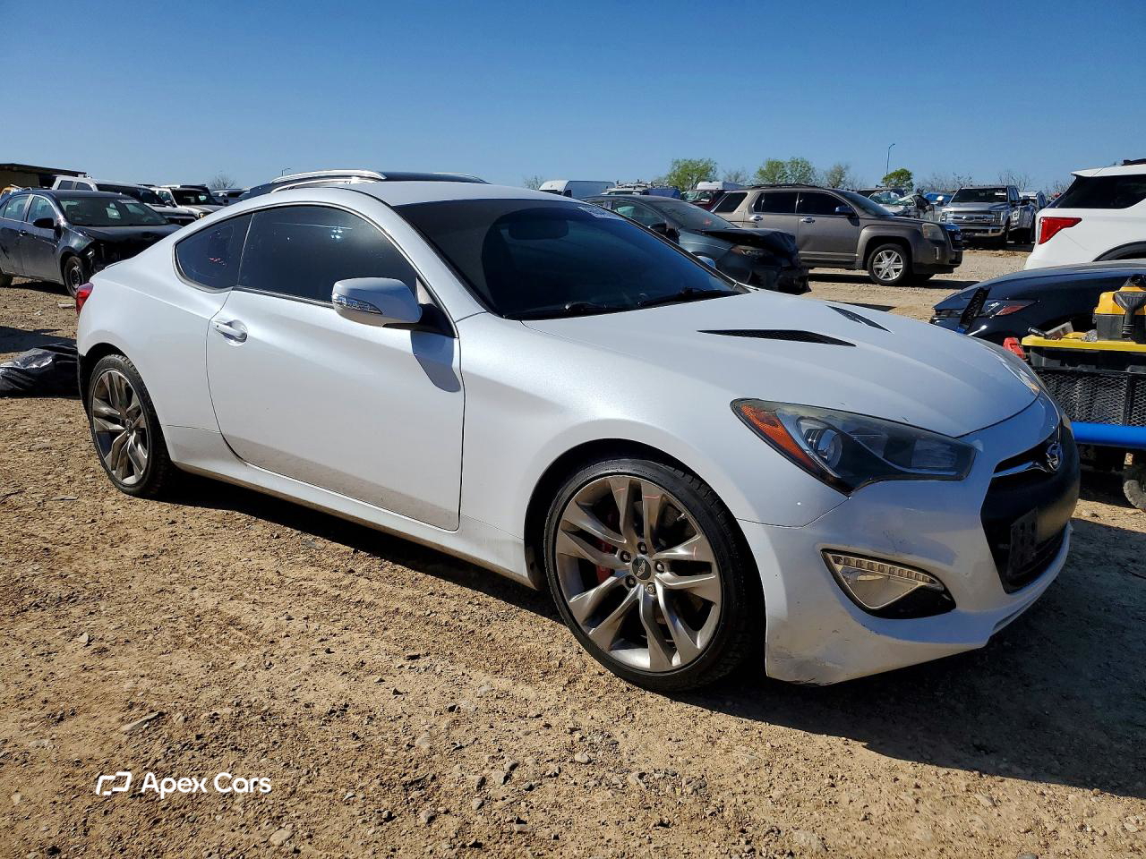 Hyundai Genesis 2015