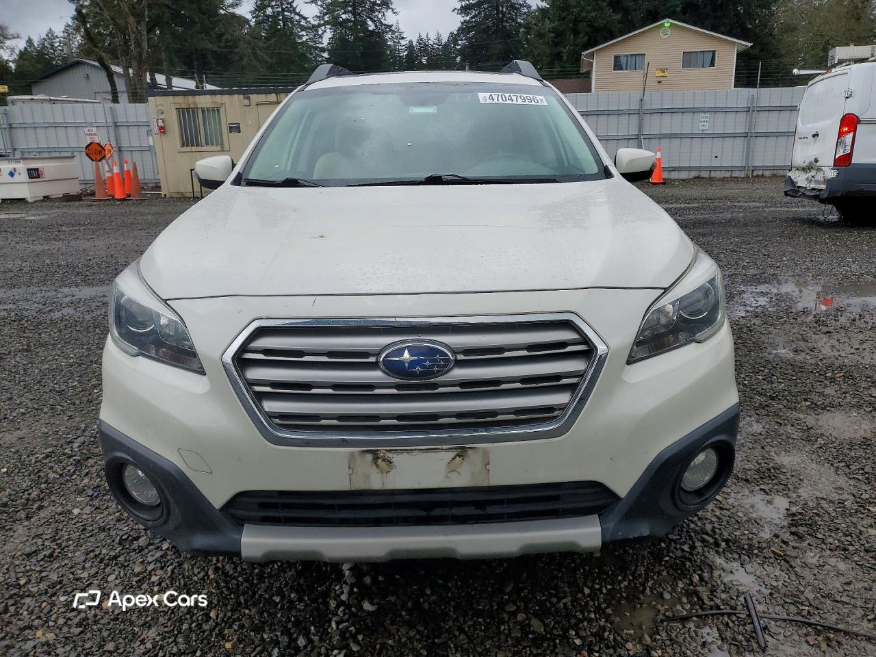 Subaru Outback 2015