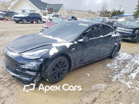 Tesla Model 3 2021 - Image 1 of 12