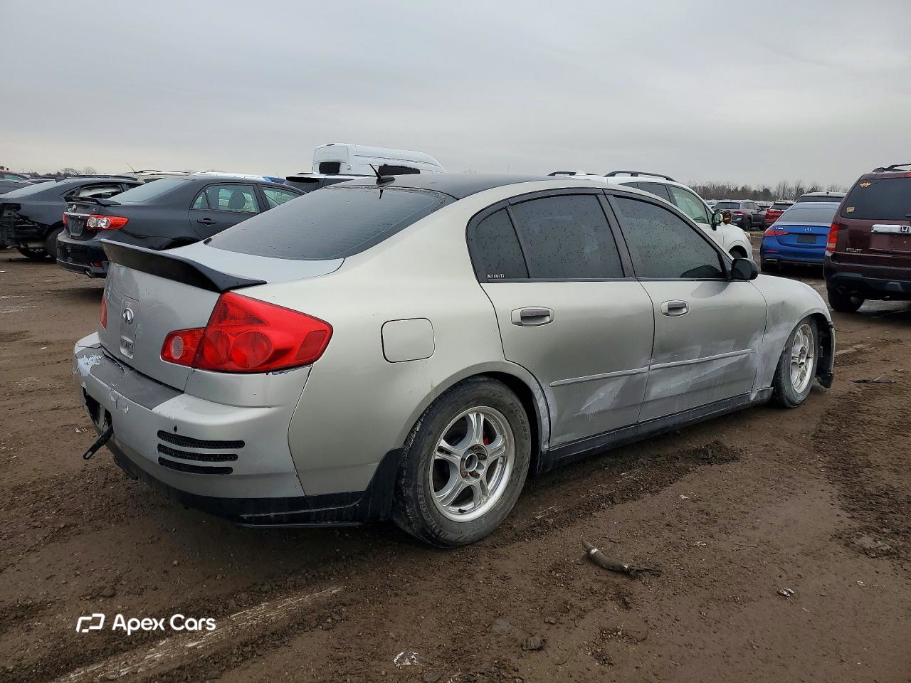 Infiniti G 2003