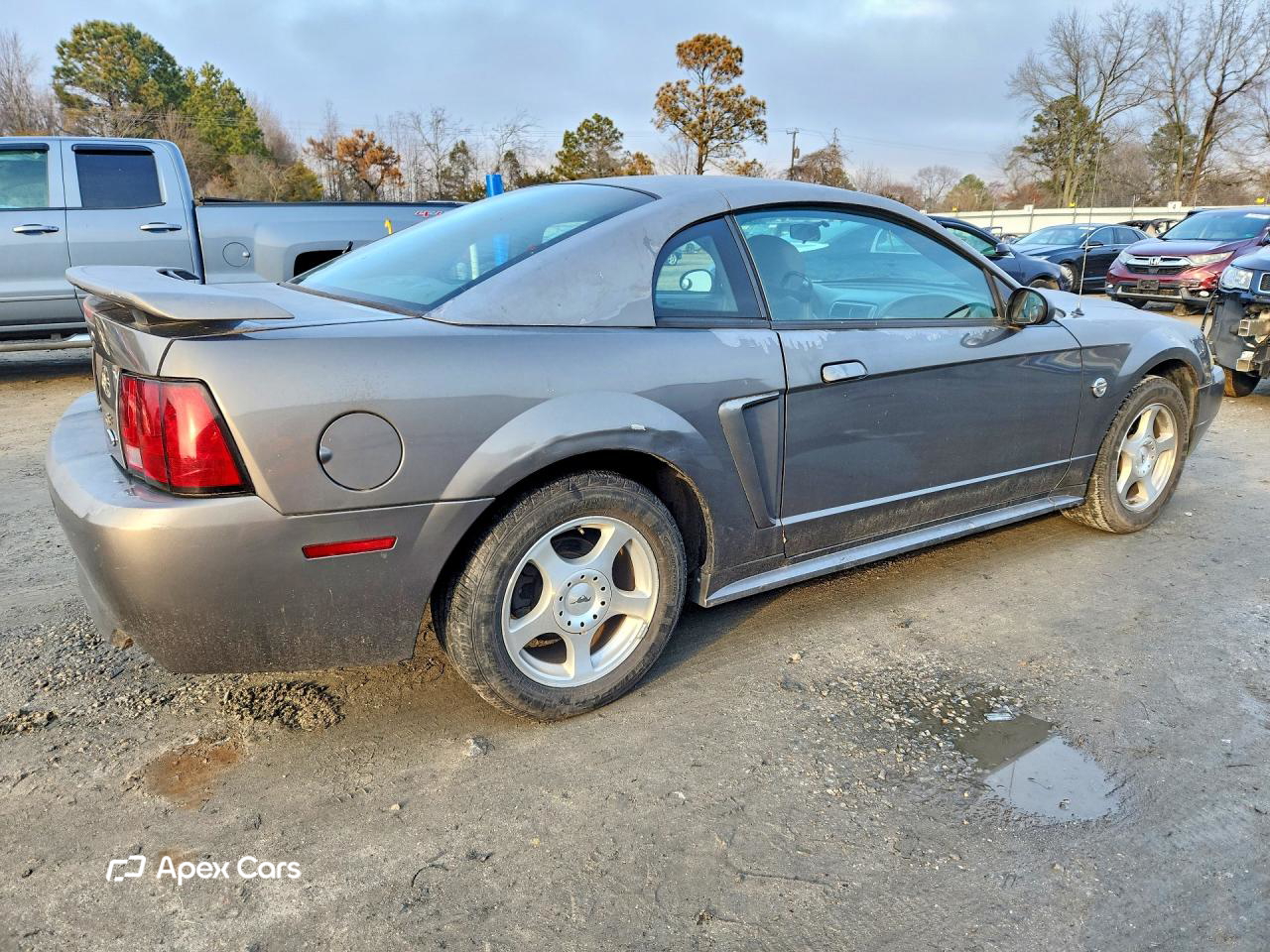 Ford Mustang 2004