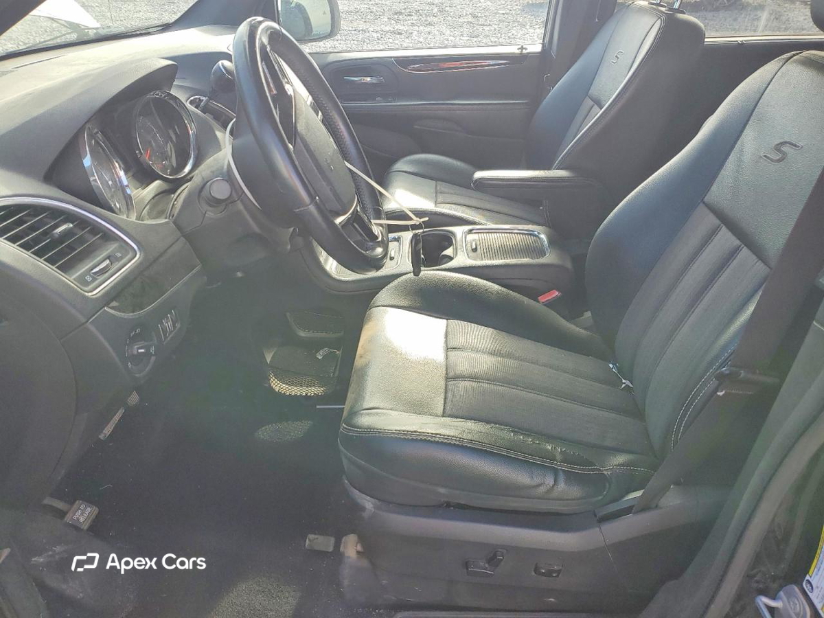 Chrysler Voyager 2015