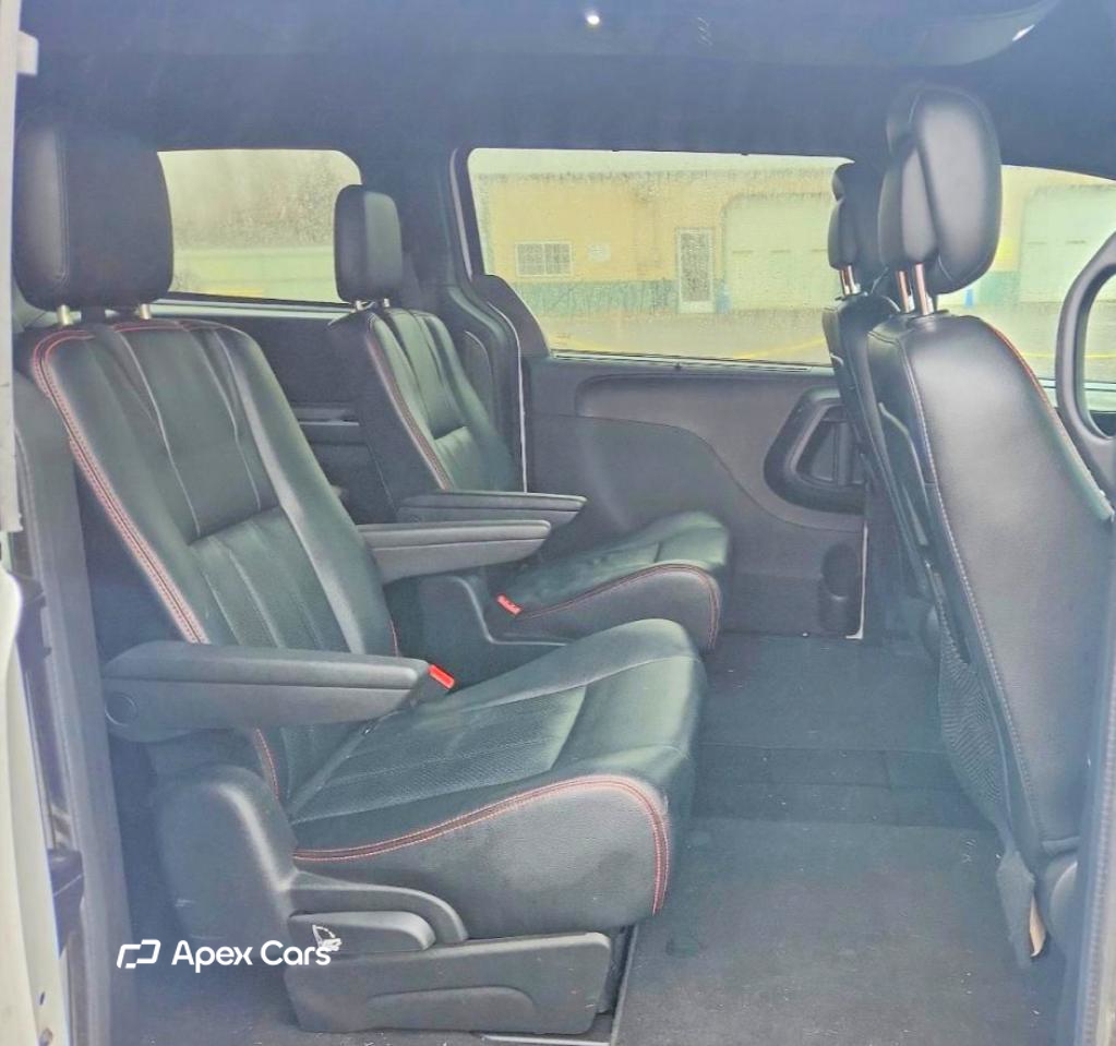 Dodge Caravan 2019