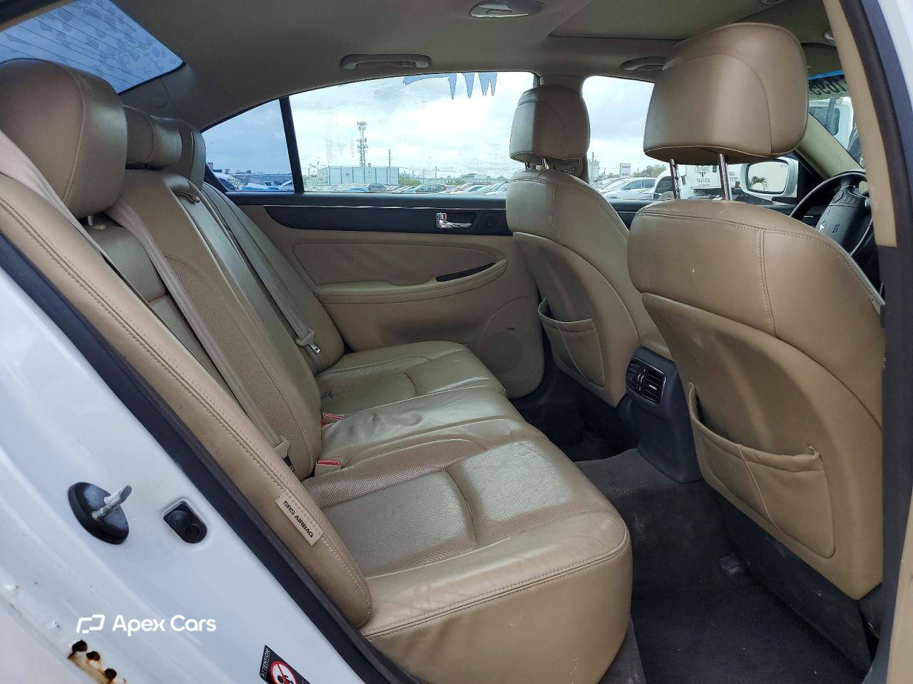 Hyundai Genesis 2011