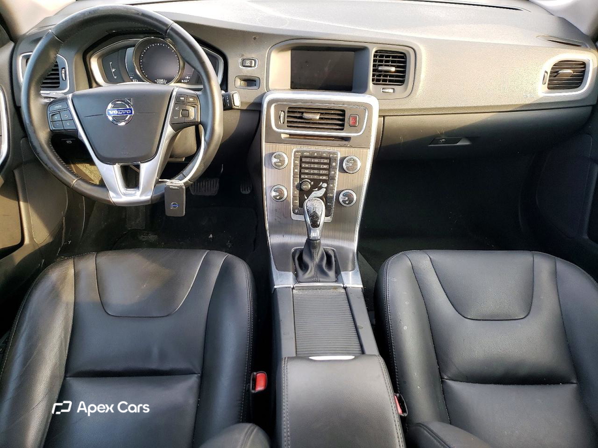 Volvo V60 2016