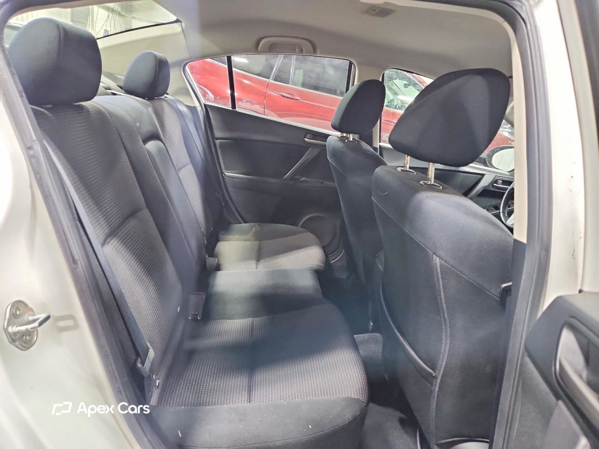 Mazda 3 2012