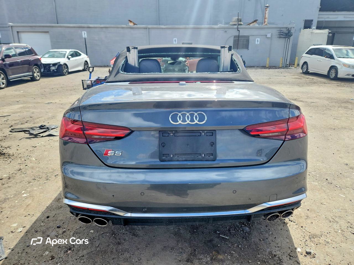 Audi RS5 2024