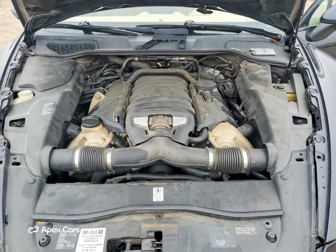 Porsche Cayenne 2011