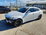 Lexus IS 2015