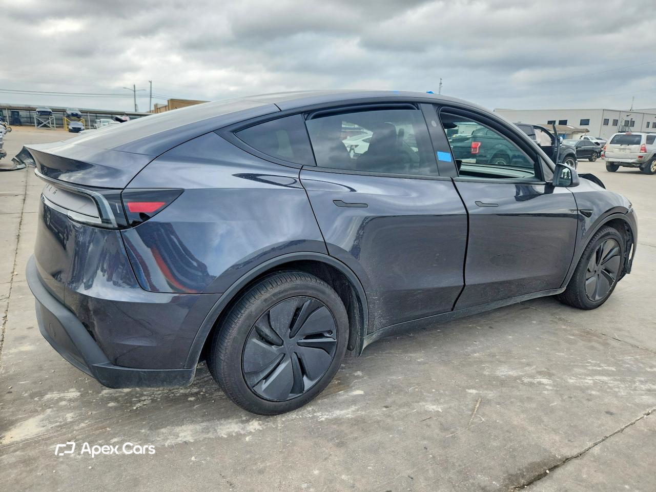 Tesla Model Y 2026