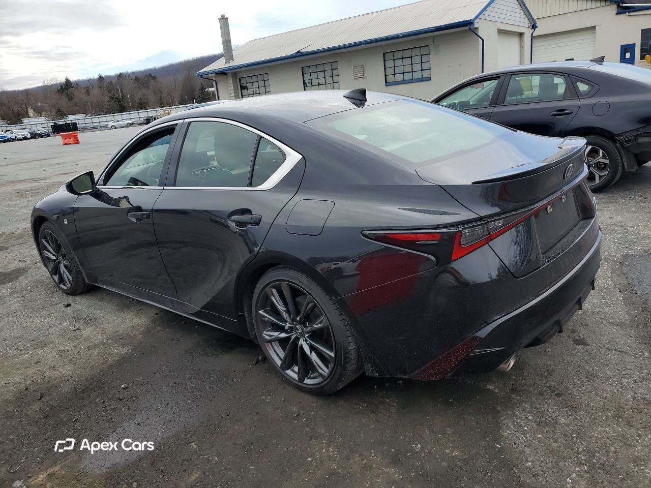 Lexus IS 2022