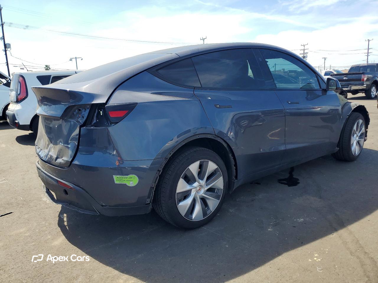Tesla Model Y 2023