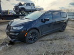 Chrysler Pacifica 2023