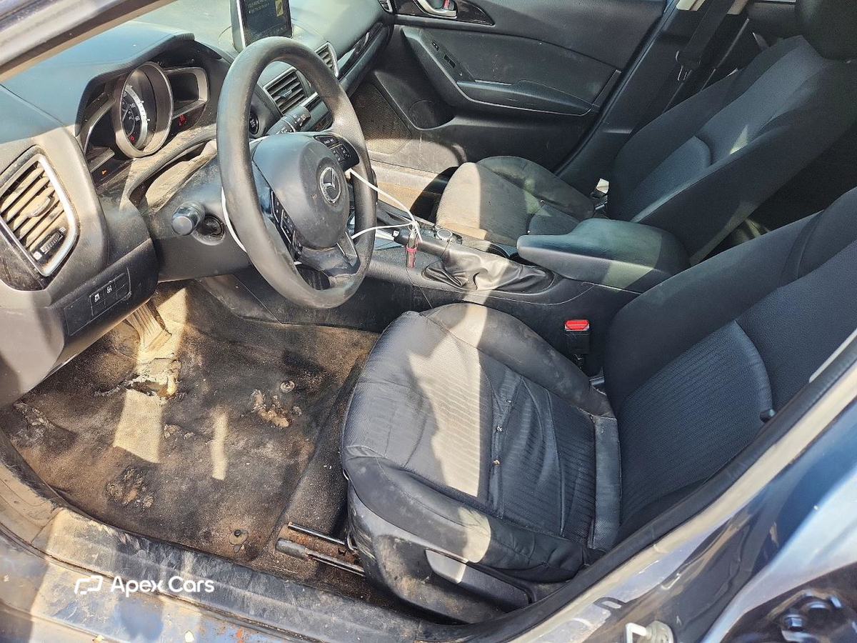 Mazda 3 2015