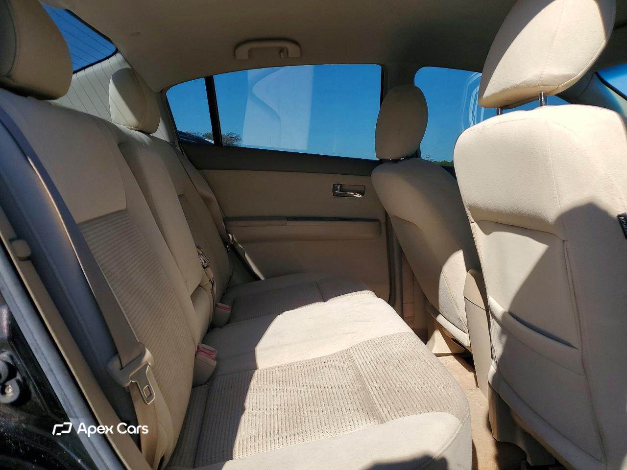 Nissan Sentra 2012