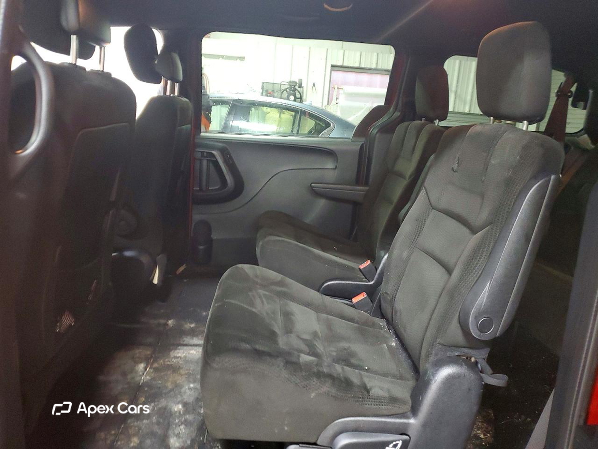 Dodge Caravan 2015