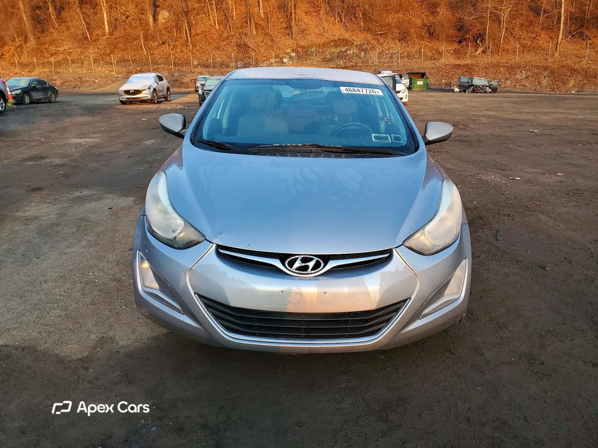 Hyundai Elantra 2016