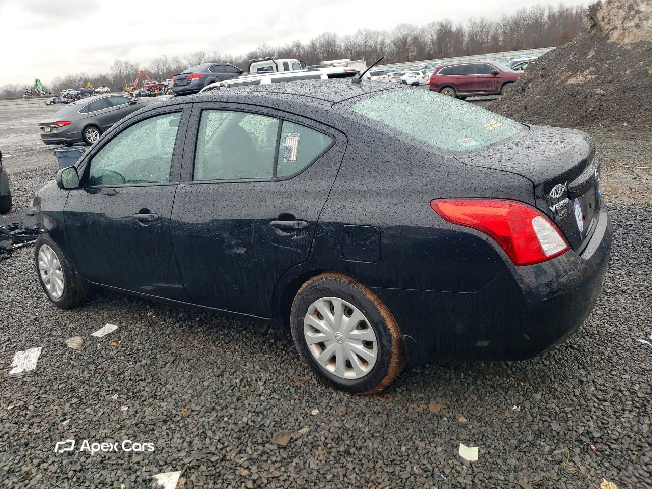 Nissan Versa 2012