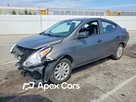 Nissan Versa 2015 - Image 1 of 13
