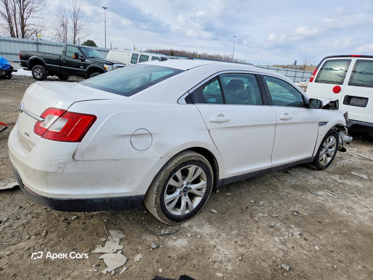 Ford Taurus 2012