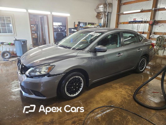 Nissan Sentra 2017 - Image 1 of 13