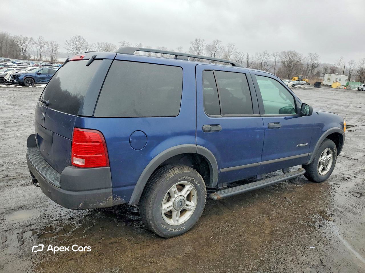 Ford Explorer 2004