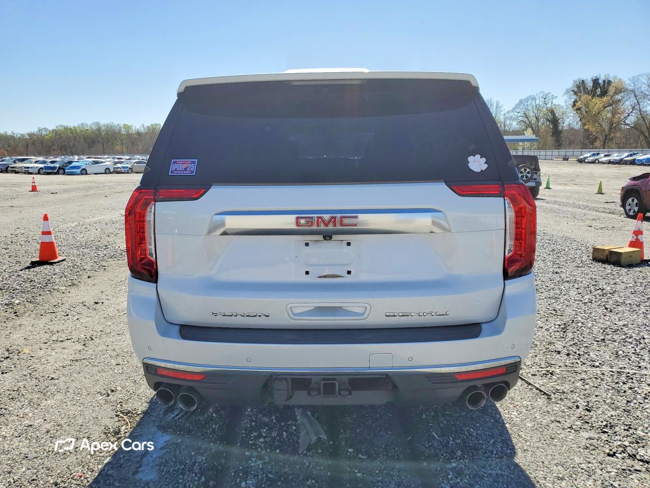 GMC Yukon 2022